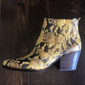 New in Box Sam Edelman Winona Boot Size 10